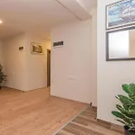 Semesterbostad Six-bedroom In